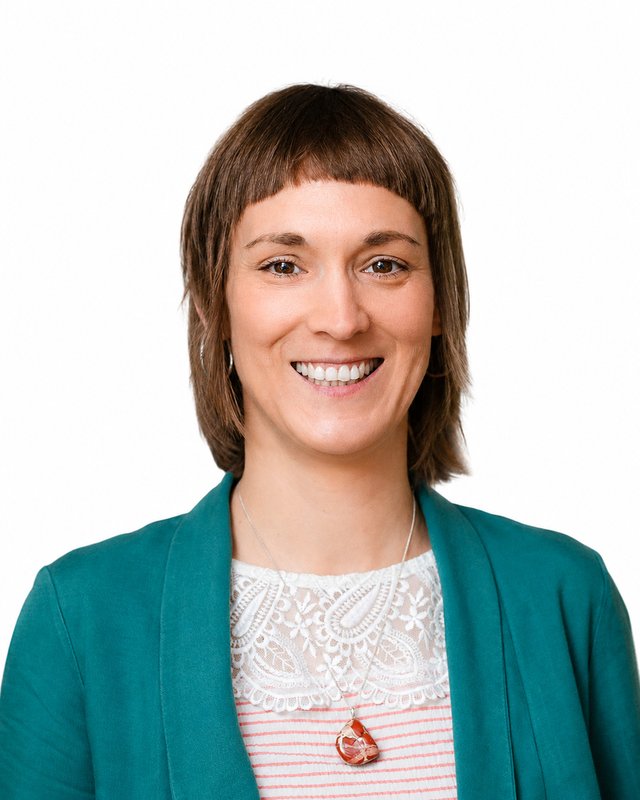 Anna Hoff